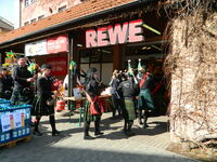 Fr&uuml;hlingsmarkt und Rewe 2013 059