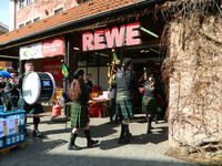 Fr&uuml;hlingsmarkt und Rewe 2013 060